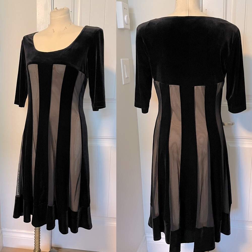 2000s fit and flare velvet striped dress 10